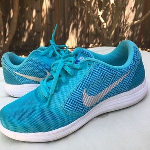 Women's Revolution 3 Running Nike